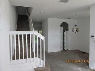 4th image of 3320 NE Thirteen Circle Dr #104-23