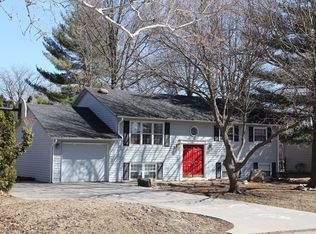 1912 Galen Dr, Champaign, IL