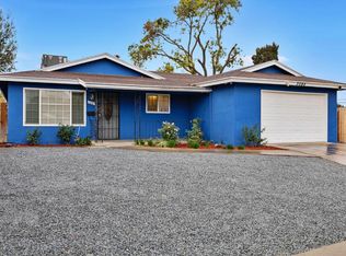 3085 W Sussex Way, Fresno, CA 93722