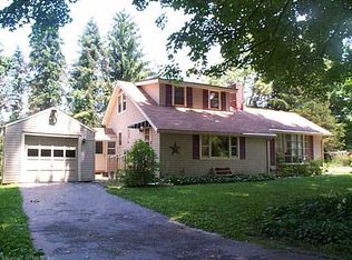 6 Sega Dr, New Milford, CT 06776