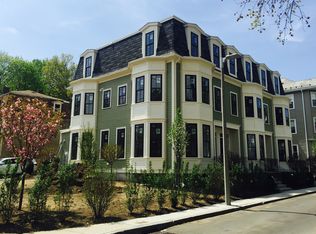 213 Lamartine St, Jamaica Plain, MA 02130