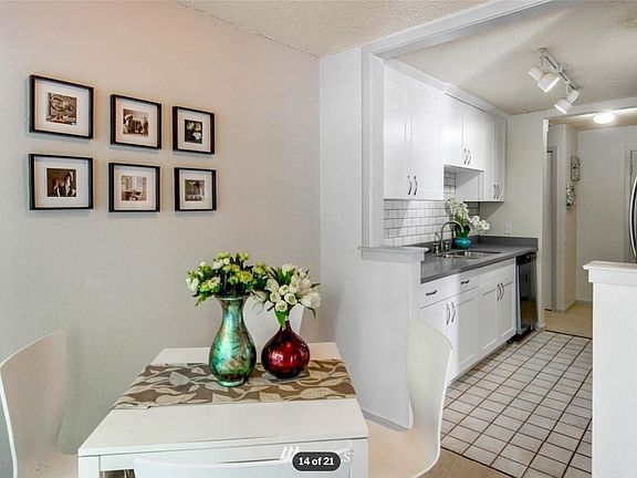2nd image of 12631 NE 9th Pl #C
