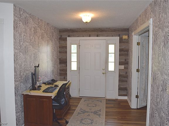 2nd image of 4777 Waterloo Rd