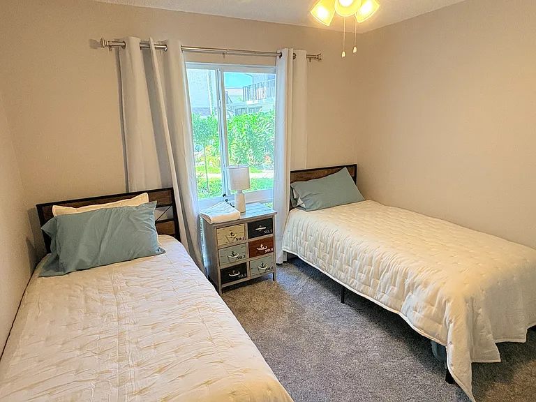 269 Palm Dr #3 — Photo 14
