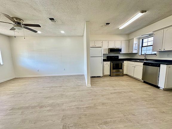 4th image of 2612 Florence Mattison Dr Unit B