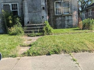 635 W 44th Pl, Gary, IN 46408