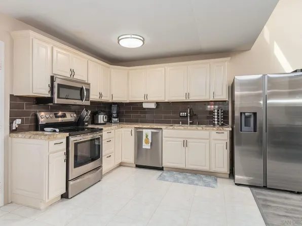 8034 Linda Vista Rd APT 2P, San Diego, CA 92111