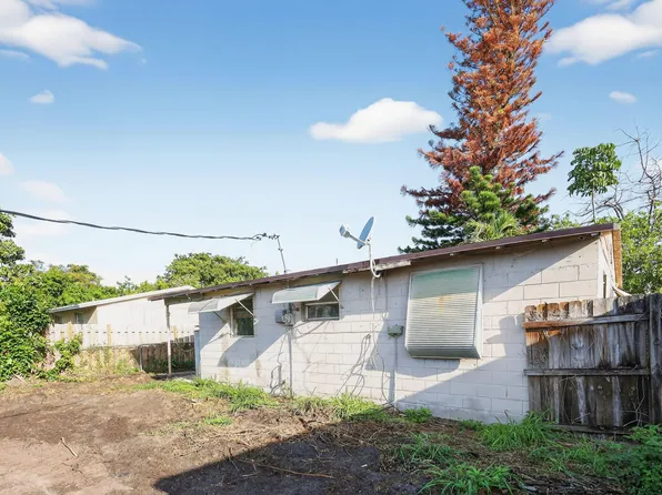 4138 Faith Street, West Palm Beach, FL 33406