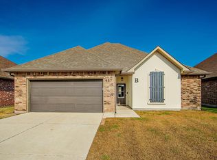 437 Christopher Dr, Houma, LA 70364