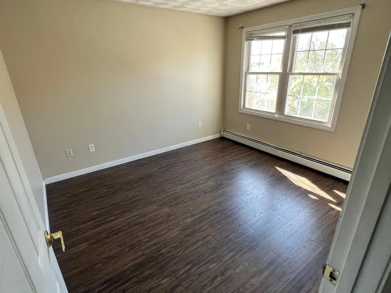 15 Metcalf St #2 — Photo 9