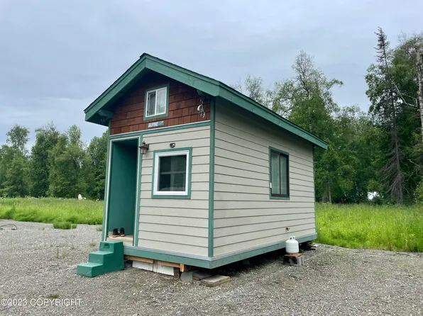 23592 S Rangeview Dr, Trapper Creek, AK 99683