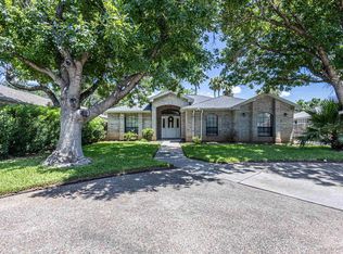 1103 Quail Hollow Loop, Laredo, TX 78045