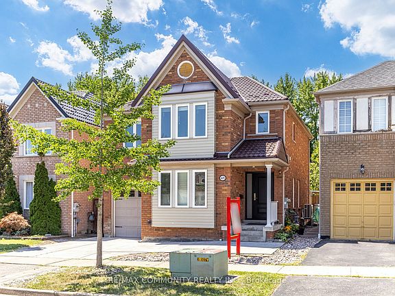 3rd image of 69 McSweeney Cres