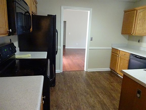 3rd image of 3570 Stephens Creek Pl
