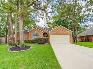 7902 Trophy Place Dr, Humble, TX 77346