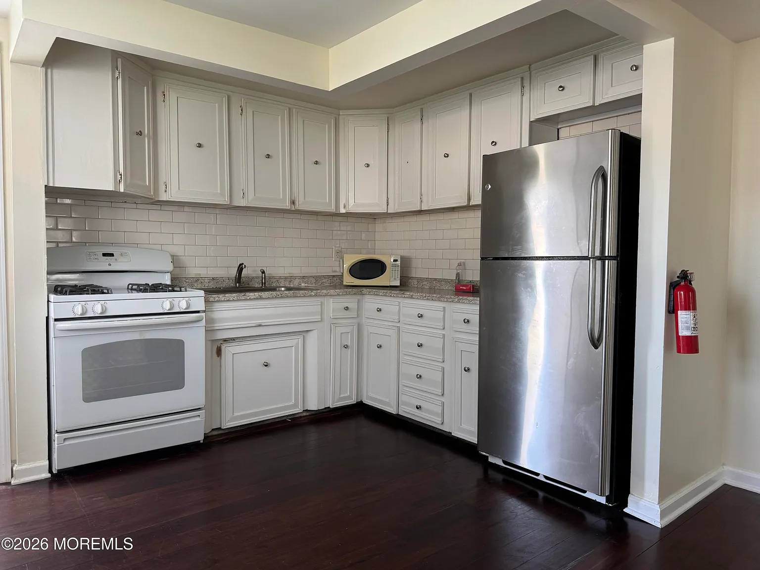 2 bed, $2,200 — Photo 2
