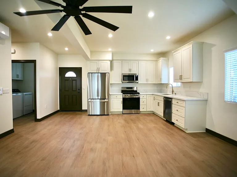 10031 Valle Caballo Ln #A-unit A — Photo 2