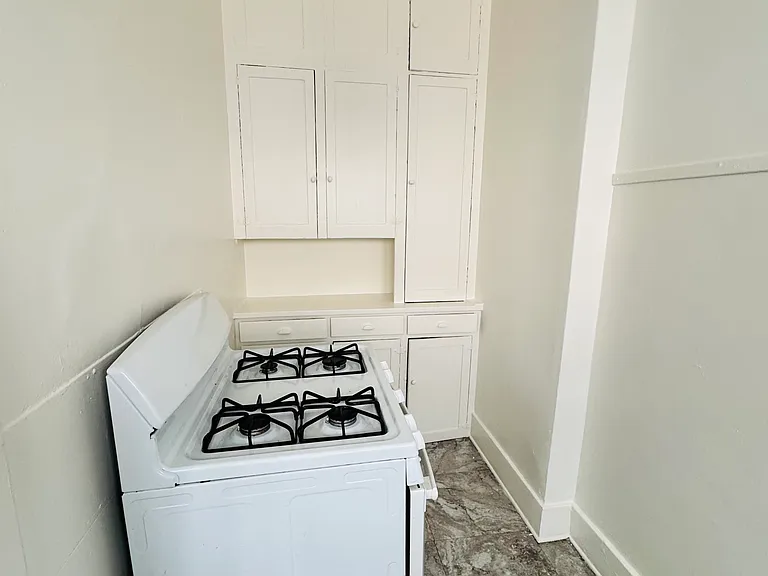 1446 N Gardner St #1446 — Photo 13