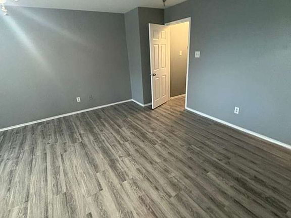 3rd image of 13238 Gatton Park Dr