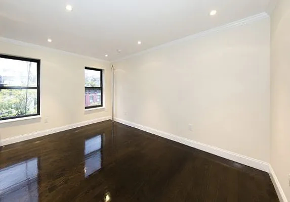 Rented by Voro New York | media 3