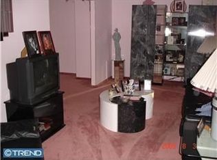 118 Capella Rd, Turnersville, NJ 08012