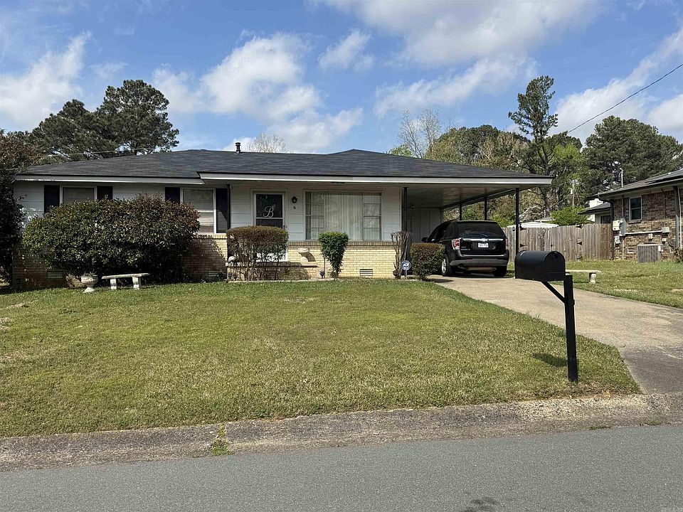 1st image of 6 Alicia Dr