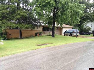 814 Broadmoor Dr, Mountain Home, AR 72653