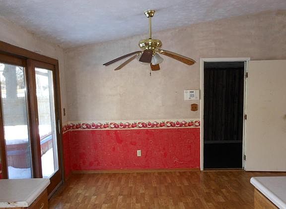 5th image of 2934 Malibu Dr