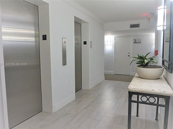 4th image of 210 Seaview Dr #308