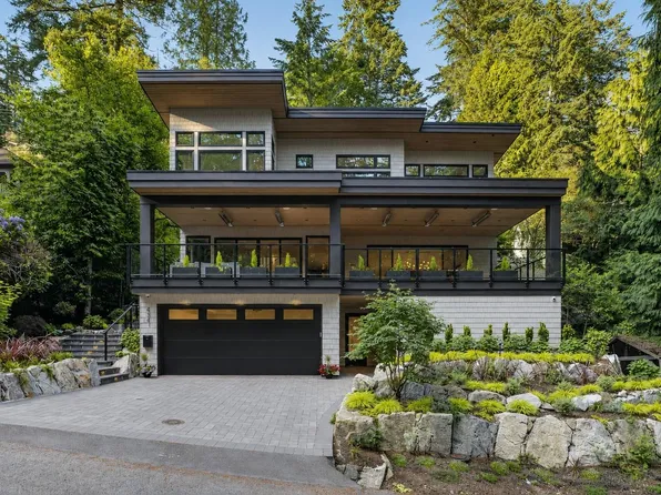 4841 The Dl, West Vancouver, BC V7W 1K2
