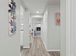 7579 Old Redmond Rd APT 4, Redmond, WA 98052