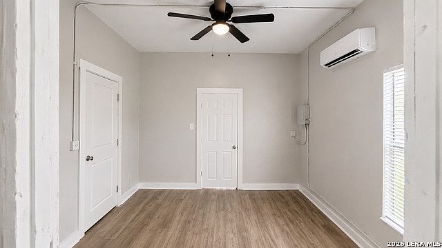 1st image of 1817 San Luis St