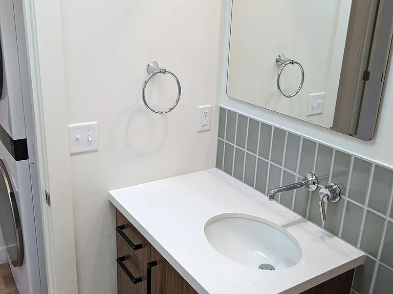 28211 1/2 E St — Photo 5