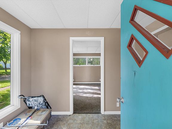 5th image of 415 N Wood St
