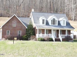 164 Kermit Day Rd, Big Stone Gap, VA 24219