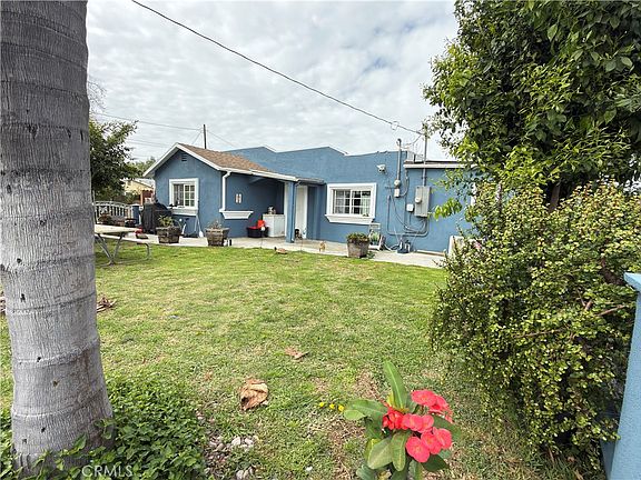 3rd image of 3707 Vineland Ave