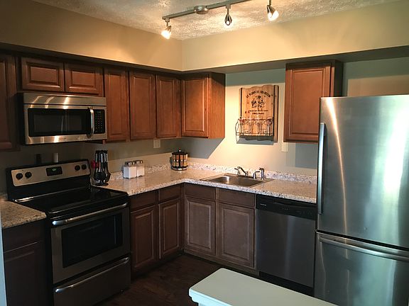 3rd image of 2900 Pease Dr APT 115