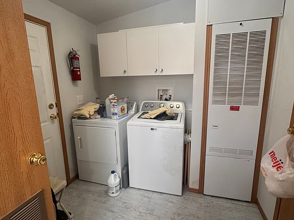 3rd image of 1332 Heritage Ct #95