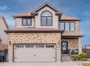24 Popham Dr, Guelph, ON N1E 0B8