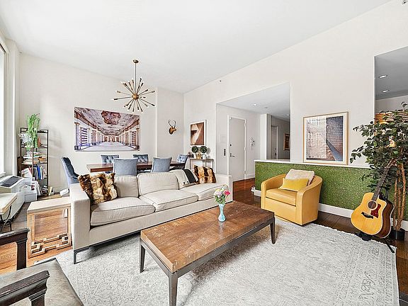 2nd image of 210 Lafayette St Unit Ph5g