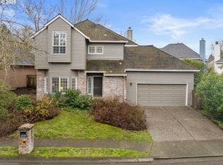 14390 Camden Ln, Lake Oswego, OR 97035