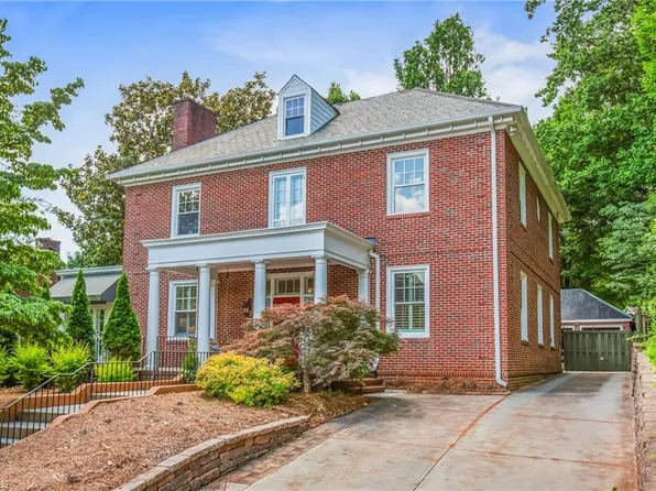 1527 Overbrook Ave, Winston Salem, NC 27104