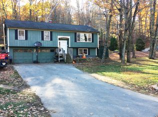 1 Gaita Dr, Derry, NH 03038