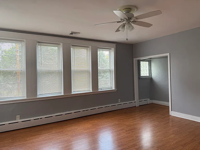 708 N Sheridan Ave #A — Photo 1