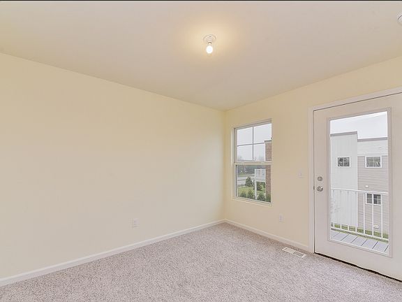 2nd image of 924 Station Blvd