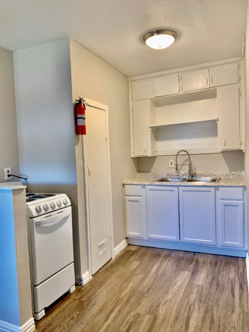 1 bed, 1.0 bath, 550 sqft, $850 — Photo 4