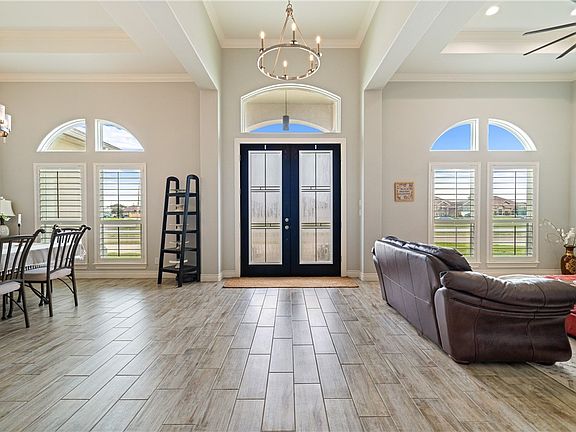 5th image of 4041 Ranch Lake Dr