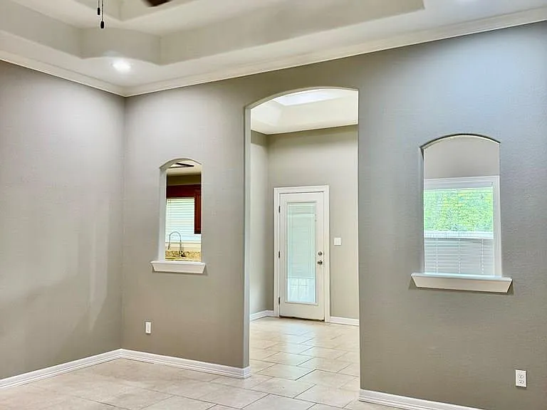 3310 Legacy Ln — Photo 15