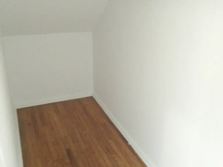 1419 N Laurel Ave — Photo 10