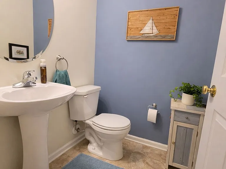 417 Wilmore Dr — Photo 9